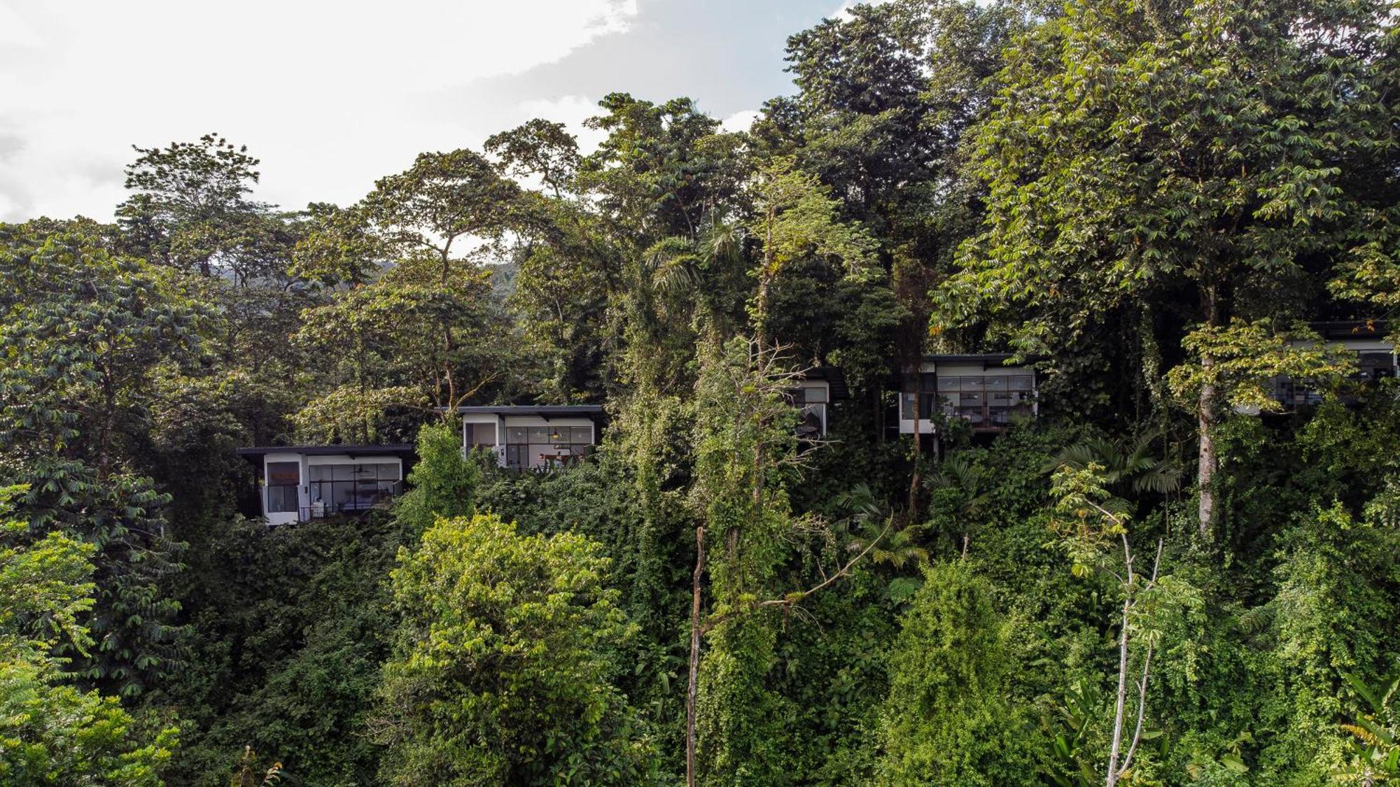 Sangregado Lodge La Fortuna Exteriör bild